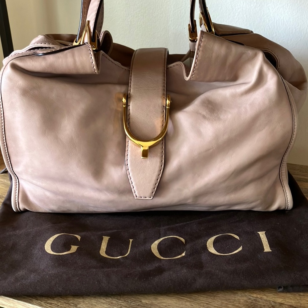 Gucci Soft Stirrup Leather Top Handle Bag – Blush Pink, Gold Hardware
